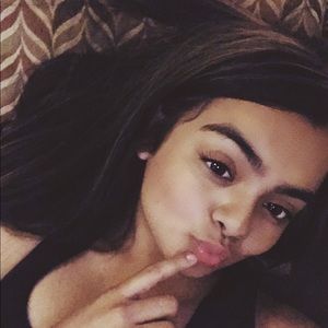 Meet your Posher, Destiny